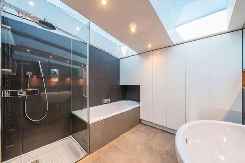 undefined, Pembroke Mews, London W8