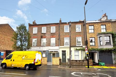 2 bedroom flat for sale, Flat 250, Kilburn Lane, London, W10 4BA