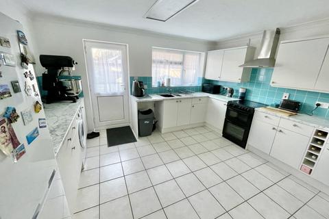 undefined, Coventry Close, Corfe Mullen