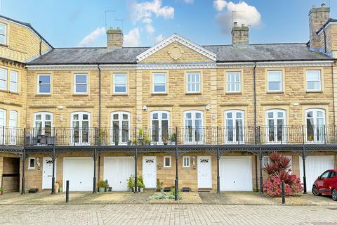 4 bedroom mews for sale, Queens Gate, Harrogate