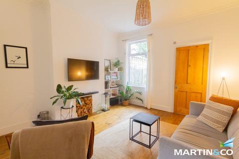 2 bedroom terraced house to rent, Bishopton Road, Bearwood, B67