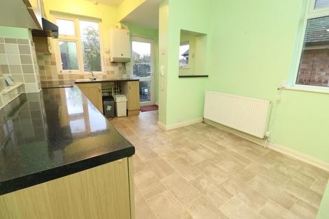 2 bedroom semi-detached bungalow for sale, St. Margarets Avenue, Rushden NN10