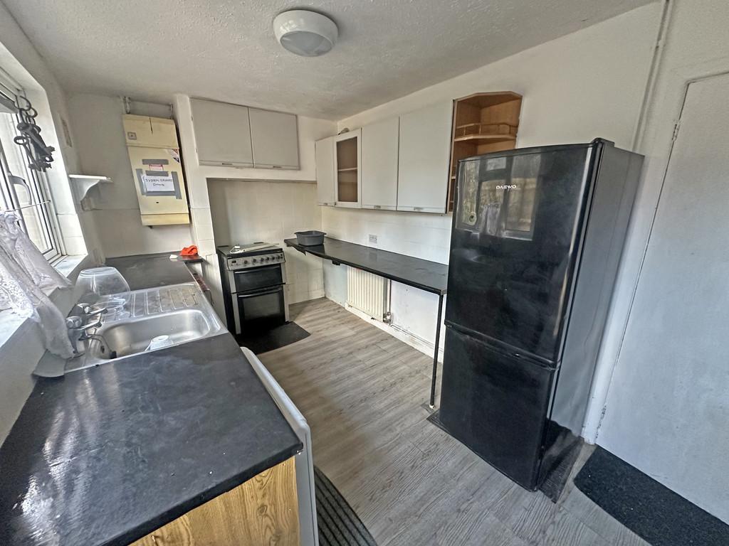 Kitchen (1)