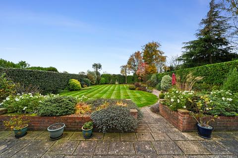 4 bedroom detached bungalow for sale, Rectory Road, Hollesley