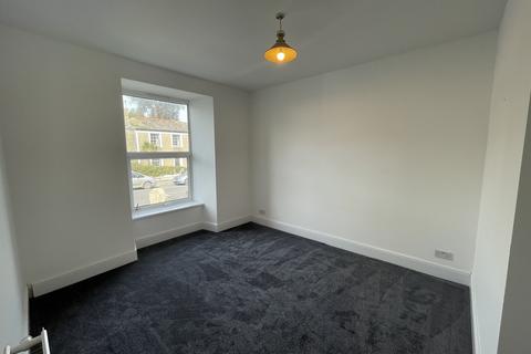 1 bedroom ground floor flat to rent, Berkeley Vale, Cornwall TR11