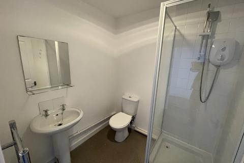 1 bedroom ground floor flat to rent, Berkeley Vale, Cornwall TR11