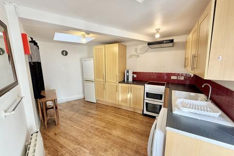 undefined, Appleton Gate, Newark
