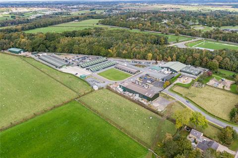 Warehouse to rent, Pannal Rd Harrogate HG3 1DP