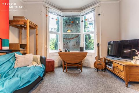 5 bedroom terraced house to rent, Dyke Road Drive, Brighton