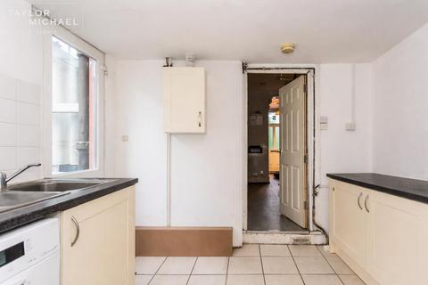 5 bedroom terraced house to rent, Dyke Road Drive, Brighton