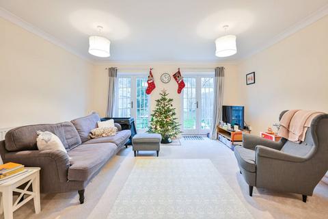 3 bedroom house to rent, Bass Mews, East Dulwich, SE22