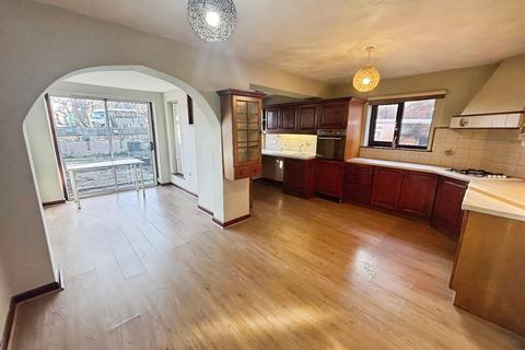undefined, Purston Park Court, Featherstone WF7