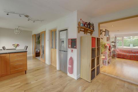 3 bedroom semi-detached house for sale, Clumber Drive, Nottingham NG12