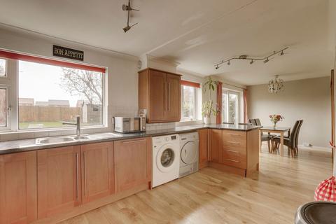 3 bedroom semi-detached house for sale, Clumber Drive, Nottingham NG12