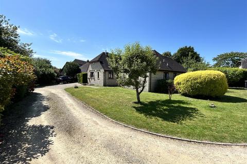 undefined, Lower Stanton St. Quintin, Chippenham