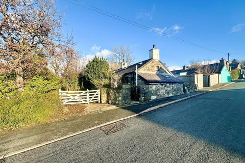 undefined, Rhostryfan, Caernarfon, Gwynedd, LL54
