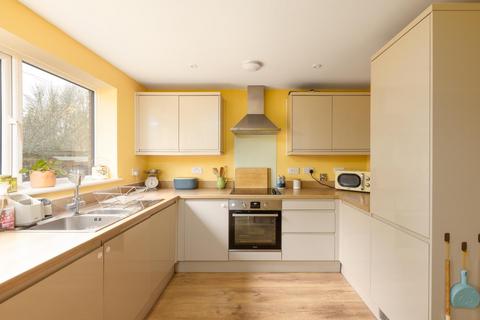 2 bedroom end of terrace house for sale, Fraynes Close, Ashton Vale
