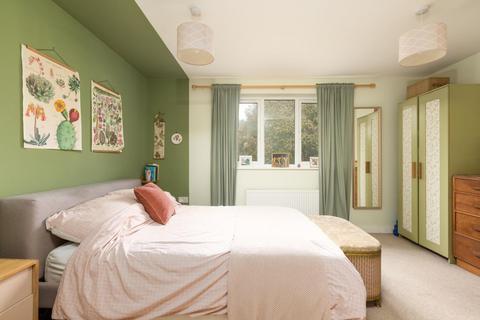 2 bedroom end of terrace house for sale, Fraynes Close, Ashton Vale