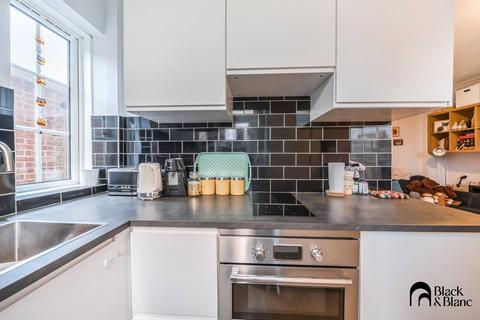 1 bedroom apartment for sale, Cranmore Road, Bromley, BR1