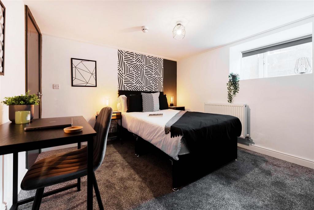 Room 1 lower ground 1.jpg