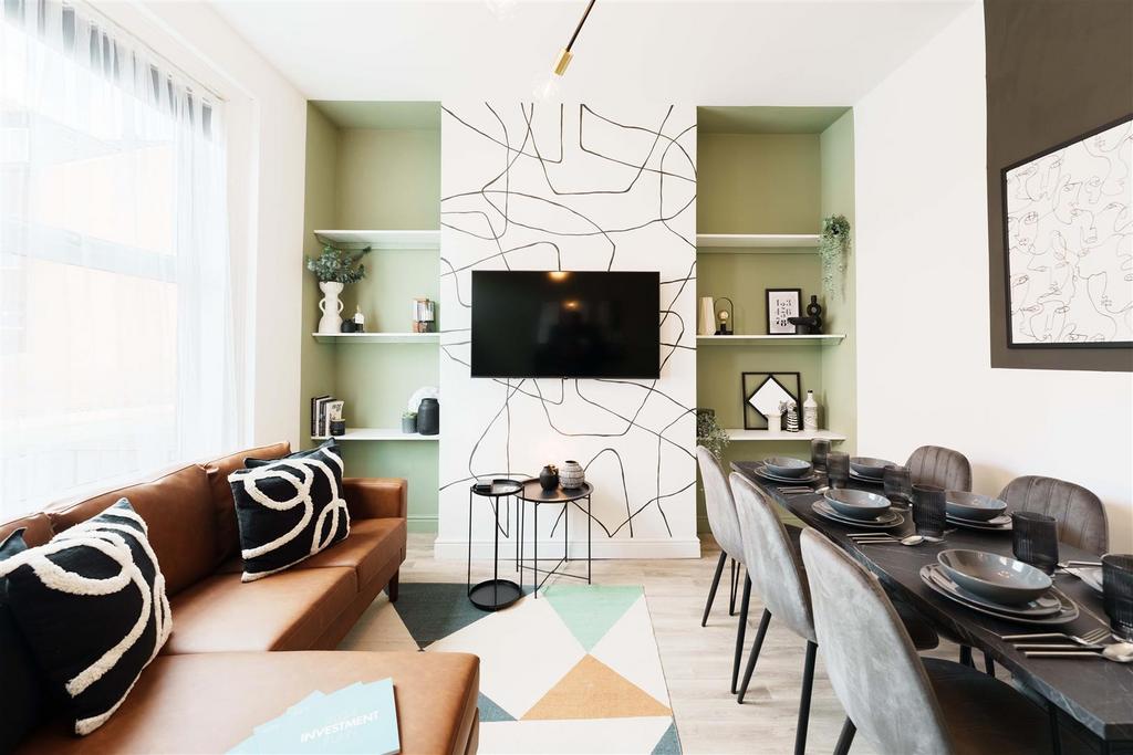 Lounge 2.jpg