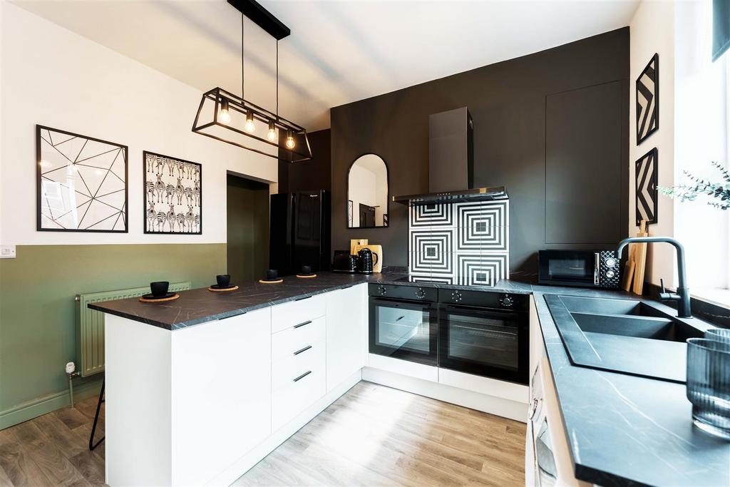KItchen 3.jpg