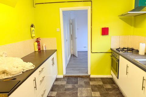 undefined, Highbury Gardens, Ilford IG3