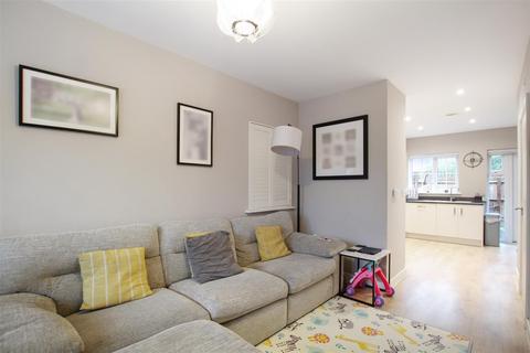 3 bedroom terraced house for sale, Auction Place, Crayford