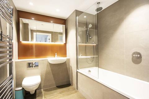 2 bedroom flat to rent, Kingsland High Street, Dalston, London, E8