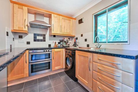 Dairymans Walk, Burpham, Guildford, GU4