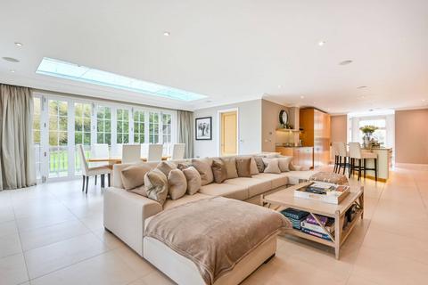 undefined, Fairbourne Manor, Chobham, Woking, GU24