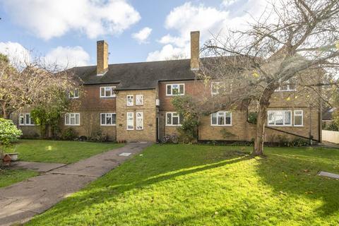 2 bedroom flat to rent, Lake Road, Wimbledon, London, SW19