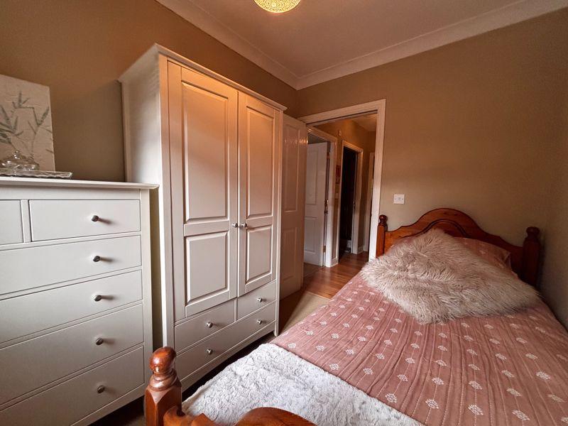 Single bedroom