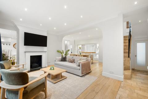 undefined, Childs Walk, Earls Court, London