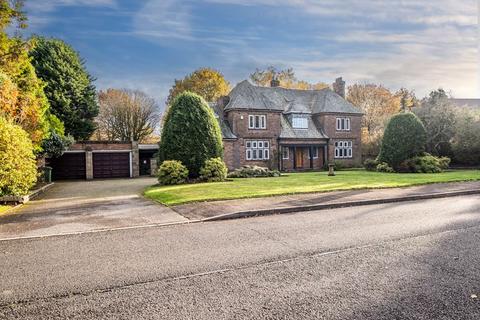 4 bedroom detached house for sale, Woodlands Avenue, Walsall, WS5 3LN
