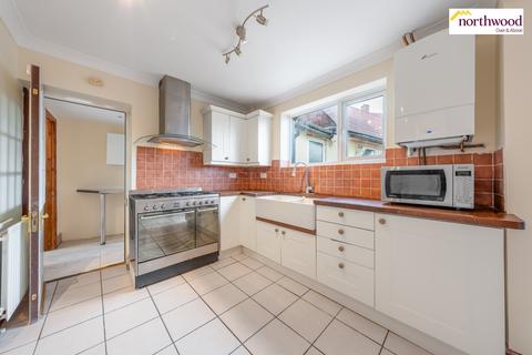 5 bedroom semi-detached house for sale, Garston Lane, Watford, WD25