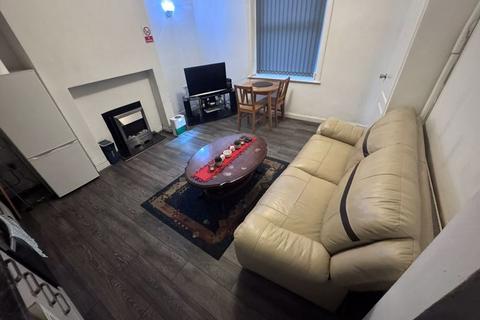 1 bedroom terraced house to rent, Fair Street, Huddersfield