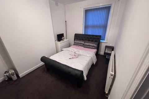 1 bedroom terraced house to rent, Fair Street, Huddersfield