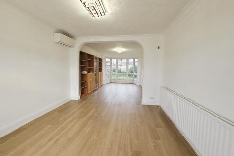 undefined, Blackwell Gardens, Edgware, HA8