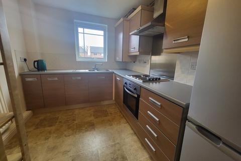2 bedroom apartment to rent, Bankwell Street, Hulme, Manchester. M15 5LN