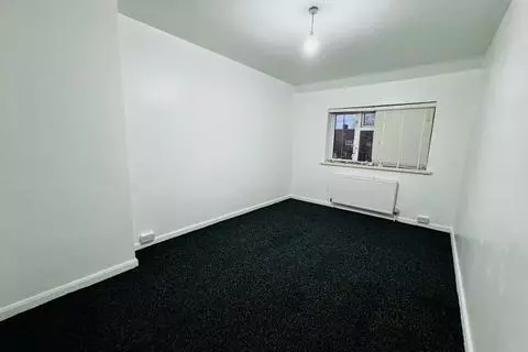 3 bedroom terraced house to rent - View 3