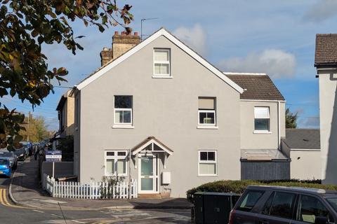 undefined, Kent Road, Rochester ME2