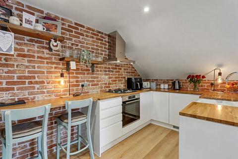 undefined, Kent Road, Rochester ME2