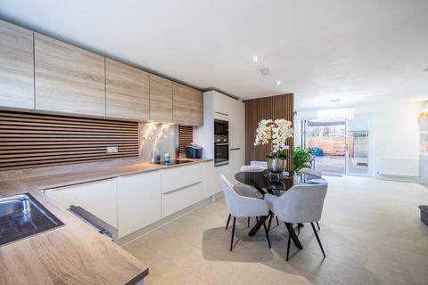 3 bedroom terraced house for sale, Shott Drive, Glasgow, G72