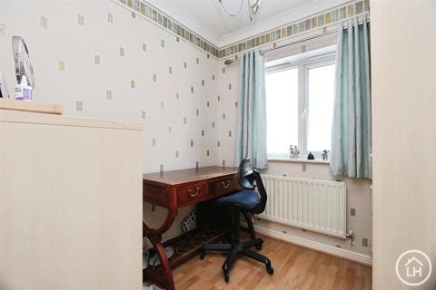 4 bedroom detached house for sale, Balas Drive, Sittingbourne