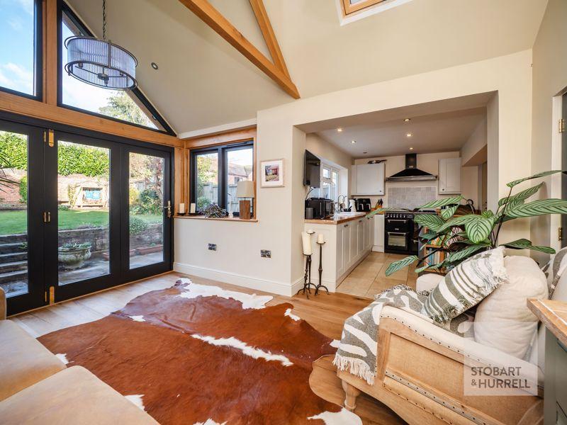 Garden Room to...