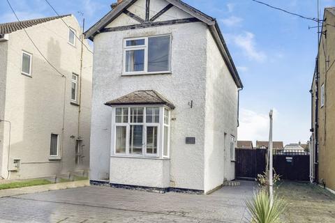 2 bedroom detached house for sale, Chapel Road, Brightlingsea, CO7