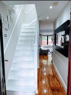 undefined, Lodge Avenue, Croydon