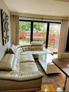 undefined, Lodge Avenue, Croydon
