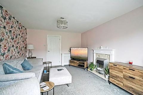 undefined, Pin Mill, Basildon